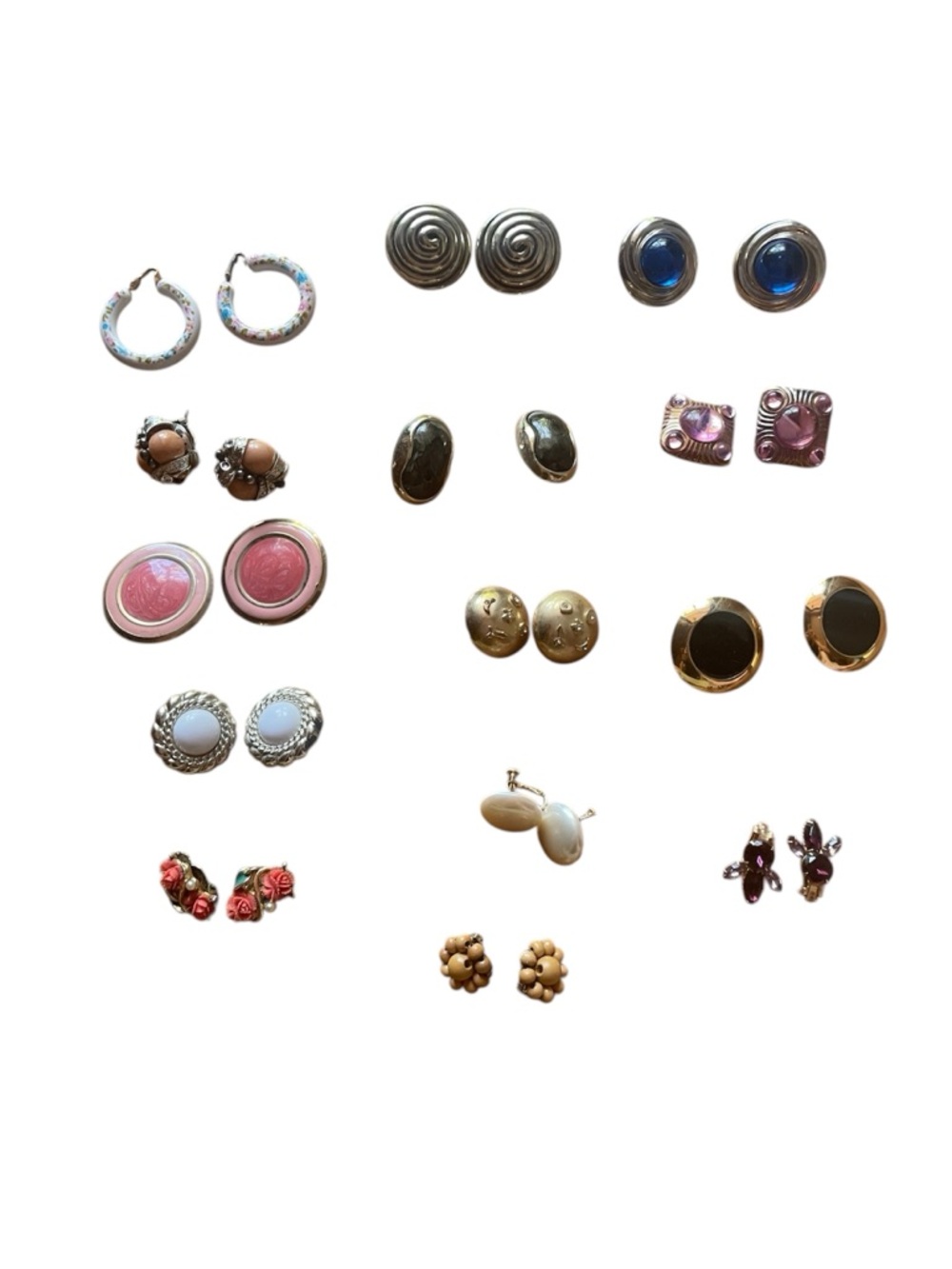 Lot of VINTAGE 14 PAIRS OF CLIP-ON COSTUME JEWELRY EARRINGS
